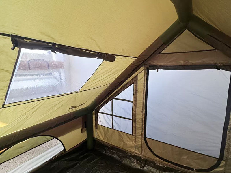 Barraca de acampamento inflável verde militar de tamanho pequeno