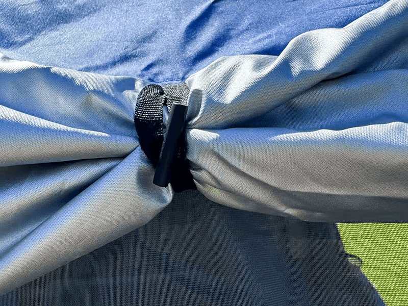 Barraca de acampamento para carro montada na parte traseira Barraca de acampamento para carro montada na parte traseira